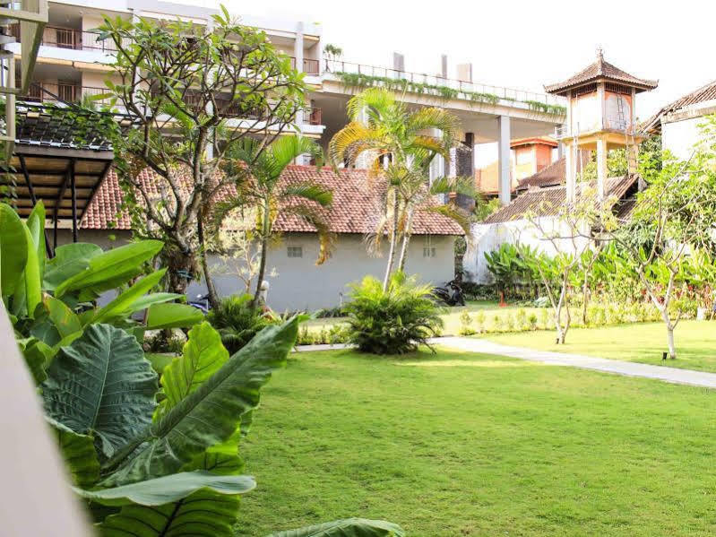 Kemuning Kuta Hotel Kuta Lombok Exterior foto