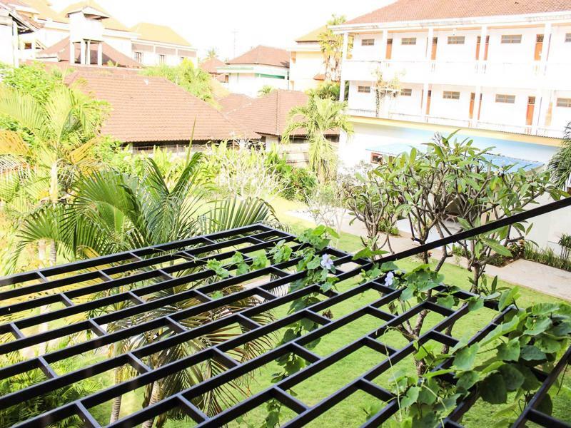Kemuning Kuta Hotel Kuta Lombok Exterior foto